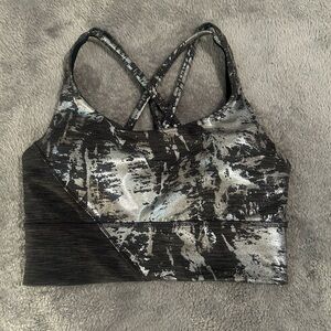 Lululemon Free to Be Serene Bra – Metallic Silver Print – Size 6